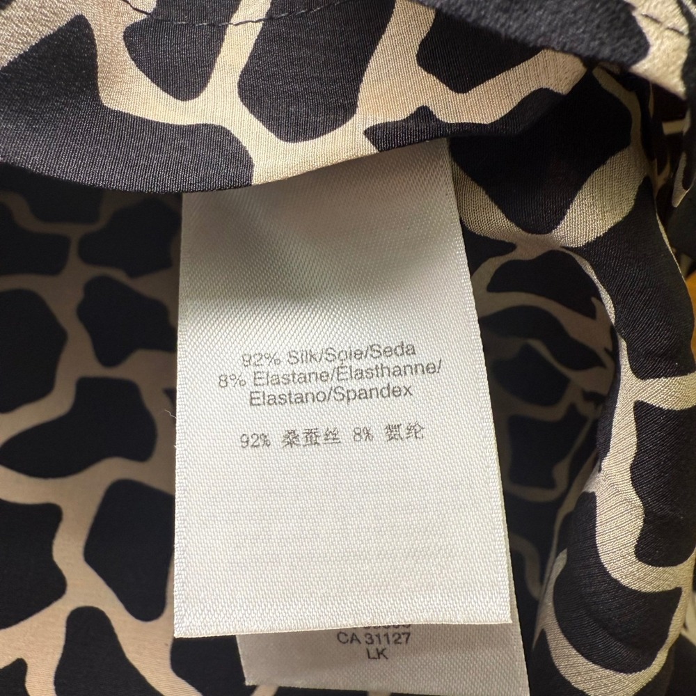 DKNY Donna Karan New York Animal Print‎ Silk Button Down Shirt Long Sleeve M - Picture 7 of 10